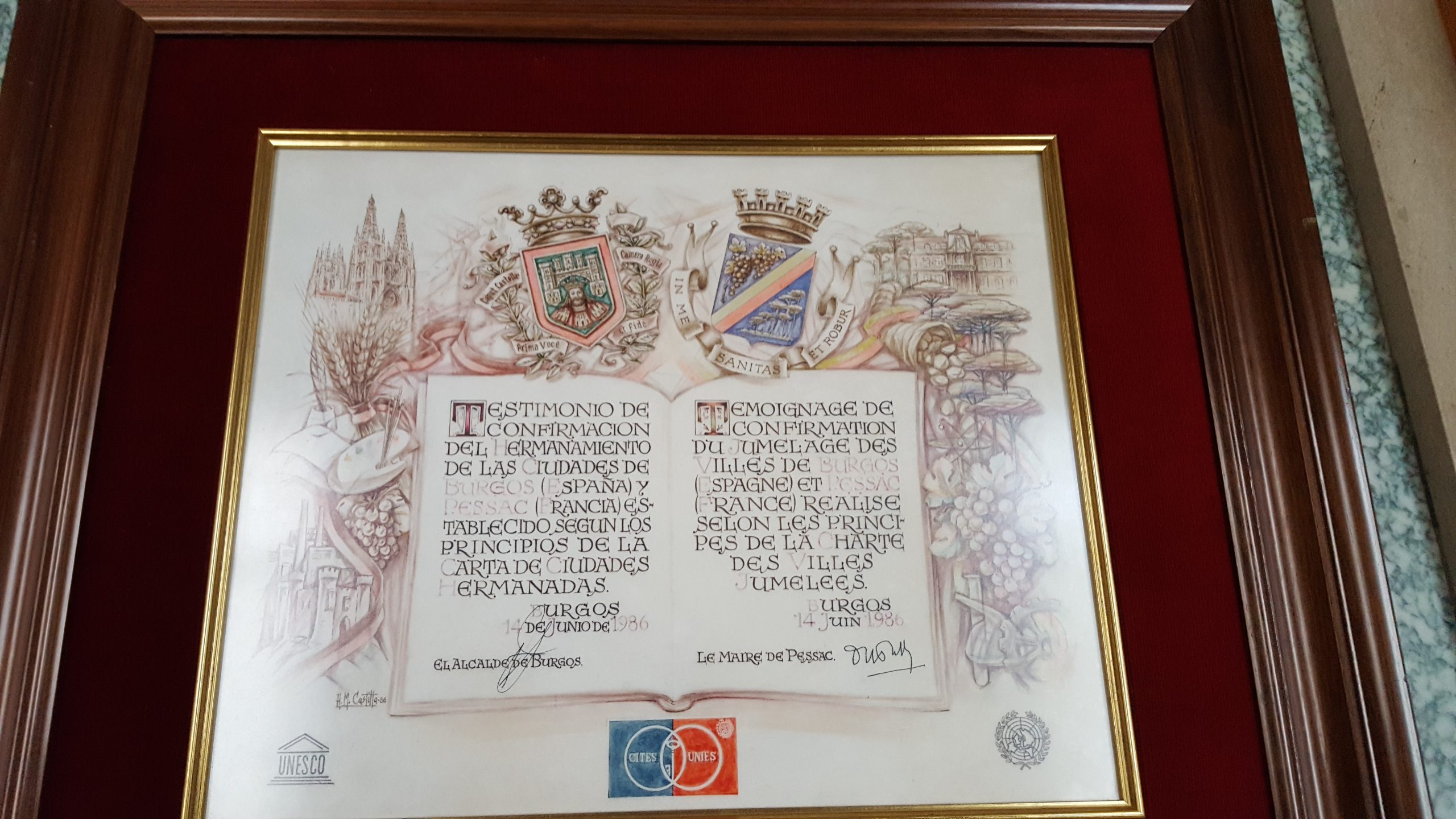 Traité d'adhésion du jumelage Pessac Burgos.